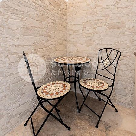Na Chicca - Corte Manzoni B&B Мелендуньо Екстериор снимка